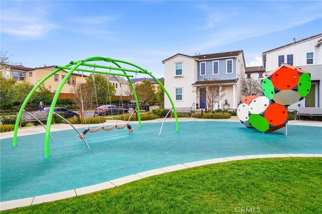 3945 Lavine Way 101, Corona, CA 92883