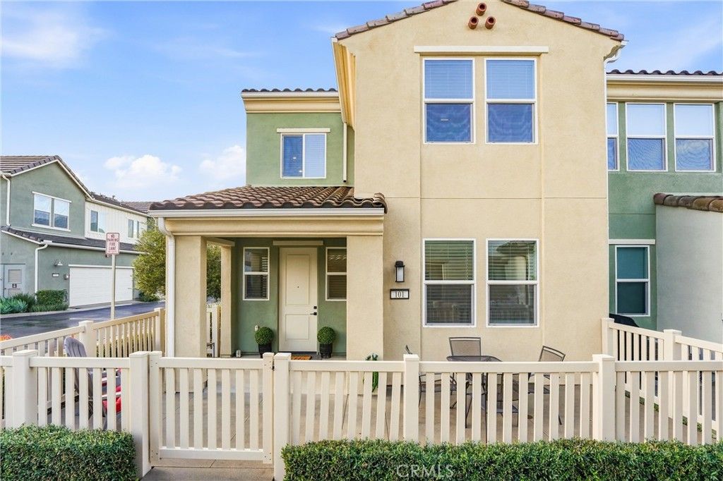 3945 Lavine Way 101, Corona, CA 92883