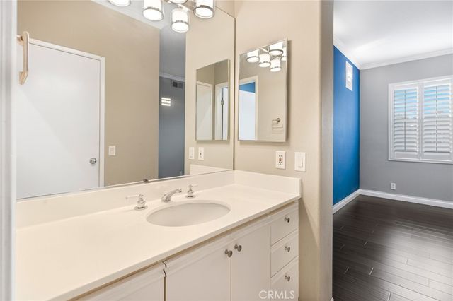 1136 S Country Glen Way, Anaheim Hills, CA 92808