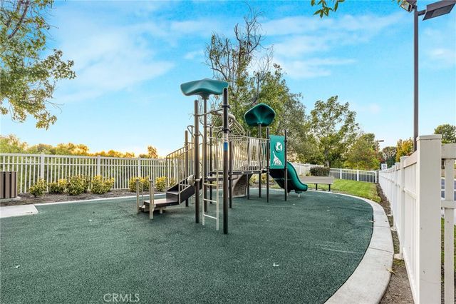 1136 S Country Glen Way, Anaheim Hills, CA 92808