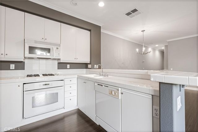 1136 S Country Glen Way, Anaheim Hills, CA 92808