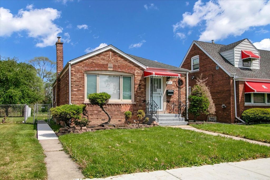 9709 S Avalon Avenue, Chicago, IL 60628