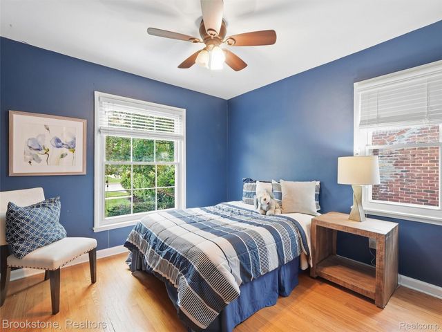 2275 Dorchester Road, Birmingham, MI 48009