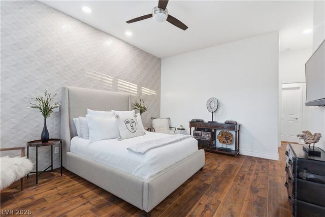 1613 Hidden Spring Drive, Las Vegas, NV 89117