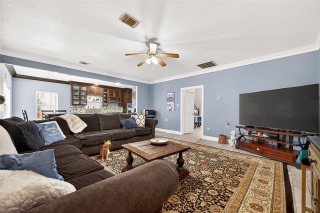 18015 Bambridge Drive, Houston, TX 77090