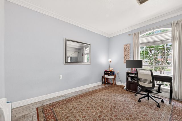 18015 Bambridge Drive, Houston, TX 77090