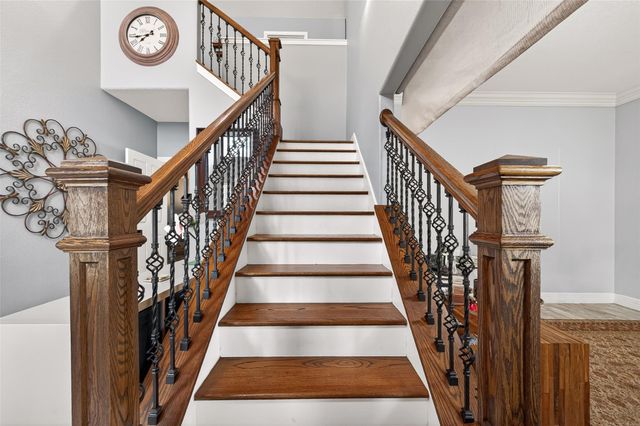 18015 Bambridge Drive, Houston, TX 77090