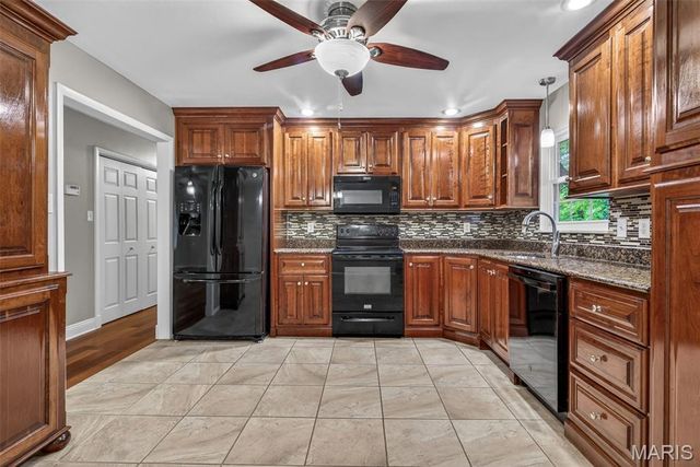 2580 South Ridge, Festus, MO 63028
