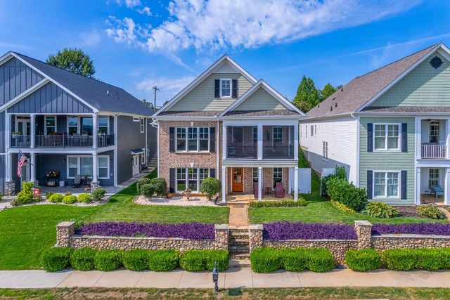 902 Blue Moon Street, Taylors, SC 29687