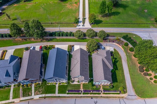 902 Blue Moon Street, Taylors, SC 29687