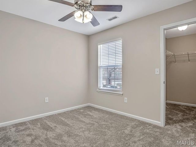 863 Harbor Woods Drive, Fairview Heights, IL 62208