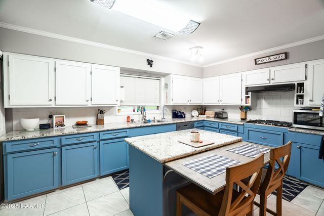 1507 Elm Street, New Iberia, LA 70560