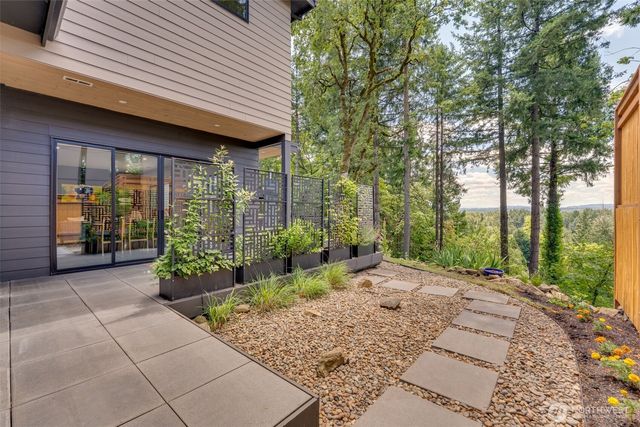 536 NE Province Drive, Camas, WA 98607