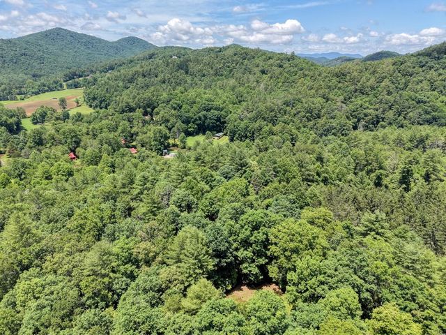 9258 Hwy 60, Suches, GA 30572