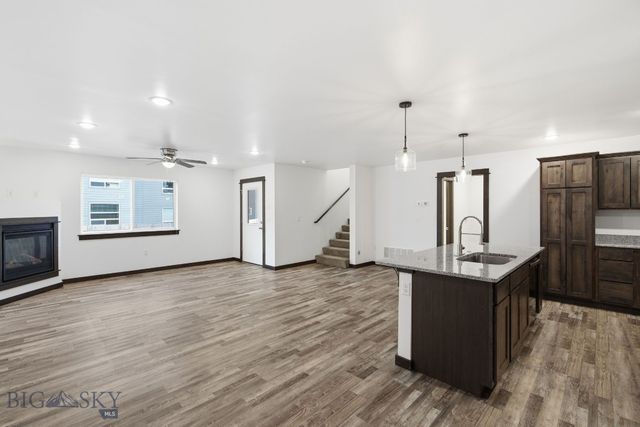 605 & 607 Black Diamond A-D, A-C, Belgrade, MT 59714