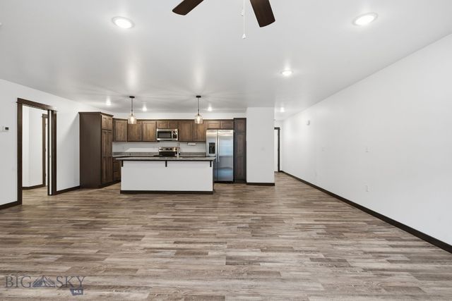 605 & 607 Black Diamond A-D, A-C, Belgrade, MT 59714