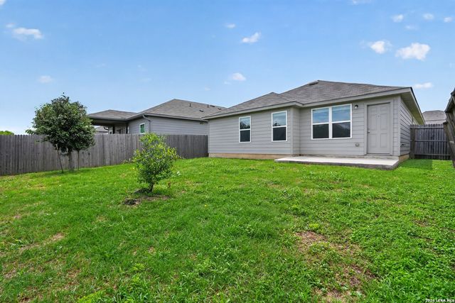 906 BRYSON MDW, San Antonio, TX 78245