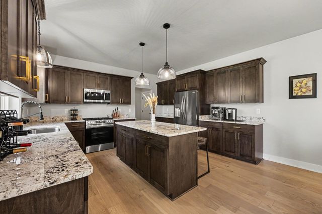 29101 Brooke Meadows Court 20, Chesterfield, MI 48047