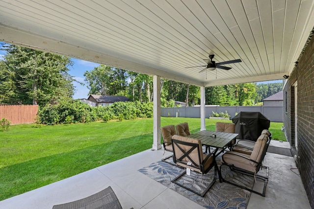 29101 Brooke Meadows Court 20, Chesterfield, MI 48047