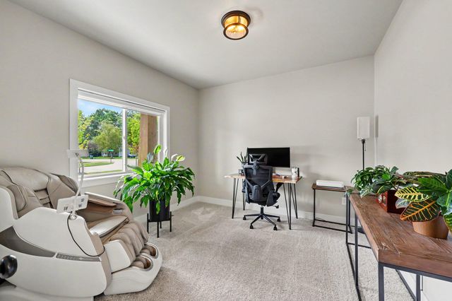29101 Brooke Meadows Court 20, Chesterfield, MI 48047