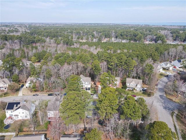 13386 Chesapeake PL, Carrollton, VA 23314