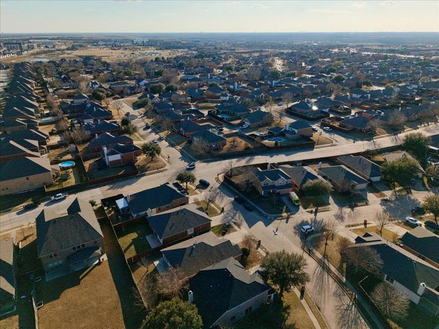 5012 Willow Bend Lane, Sachse, TX 75048