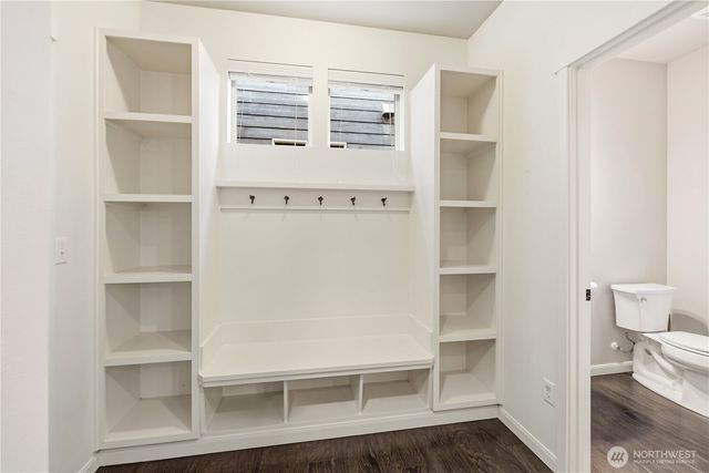 1897 Regent Avenue NW, Poulsbo, WA 98370