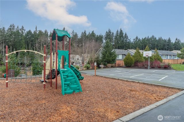 1897 Regent Avenue NW, Poulsbo, WA 98370