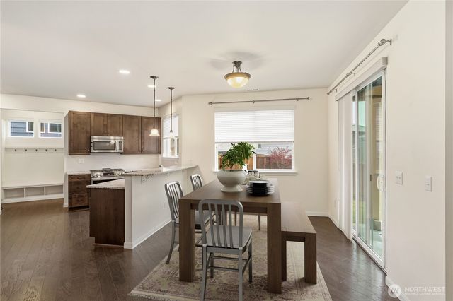 1897 Regent Avenue NW, Poulsbo, WA 98370