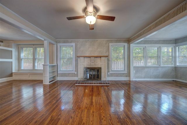 641 E PENNSYLVANIA AVENUE, Deland, FL 32724