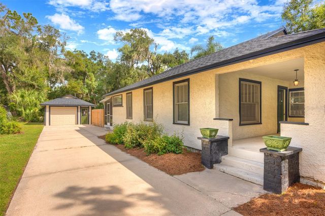 641 E PENNSYLVANIA AVENUE, Deland, FL 32724