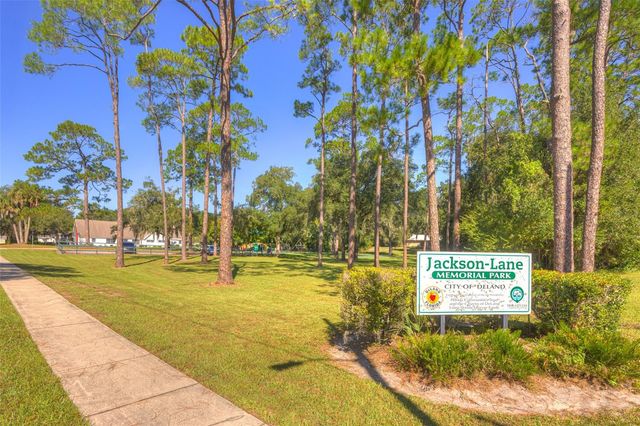 641 E PENNSYLVANIA AVENUE, Deland, FL 32724