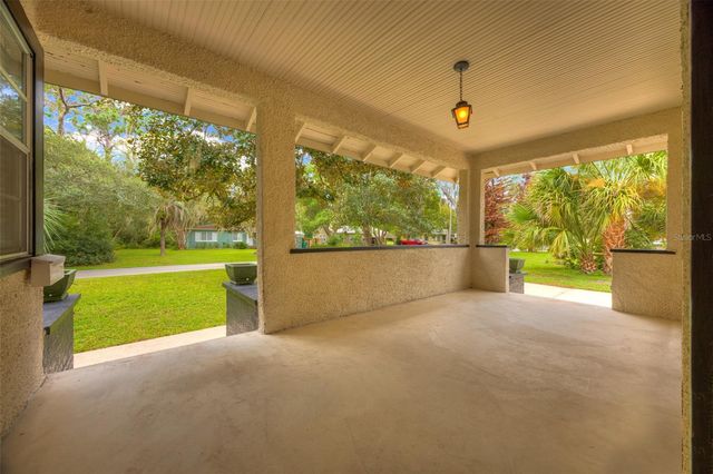 641 E PENNSYLVANIA AVENUE, Deland, FL 32724