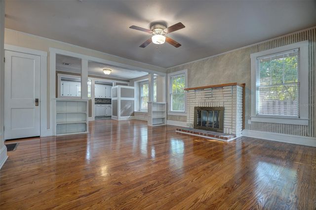 641 E PENNSYLVANIA AVENUE, Deland, FL 32724