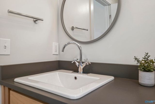 720 Stevens Avenue, Huntsville, AL 35801