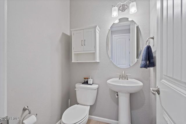 2477 W MARKET Place 27, Chandler, AZ 85248