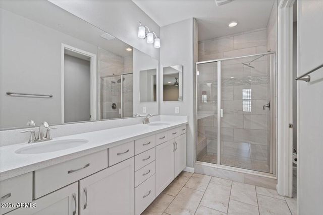 2477 W MARKET Place 27, Chandler, AZ 85248