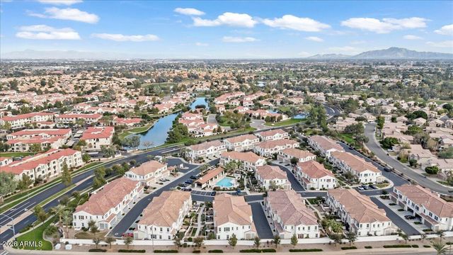 2477 W MARKET Place 27, Chandler, AZ 85248