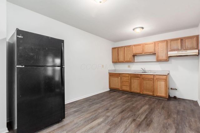 1565 Smith Road, Columbus, OH 43207