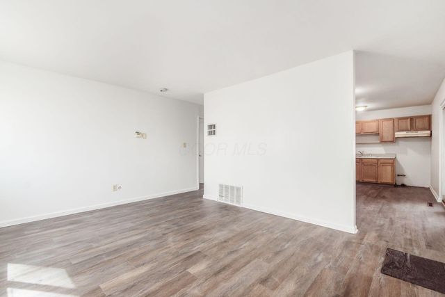 1565 Smith Road, Columbus, OH 43207