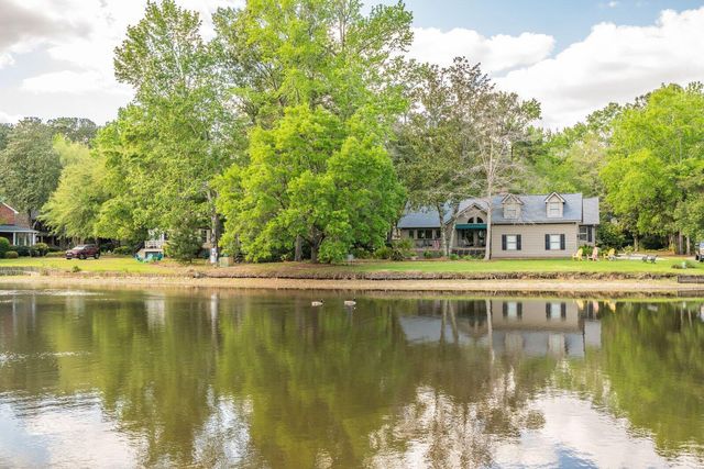 115 Old Postern Road, Summerville, SC 29483