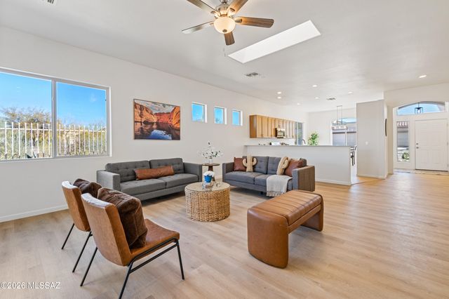 9896 E Wind Dancer Drive, Tucson, AZ 85748