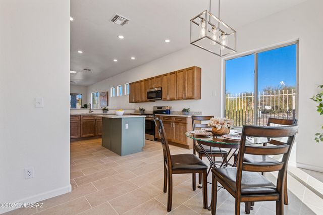 9896 E Wind Dancer Drive, Tucson, AZ 85748