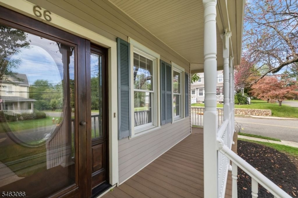66 Hillside Ave, Midland Park Boro, NJ 07432 — photo 4