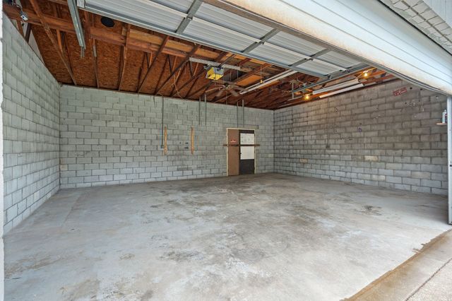 135 Barbara Ave, Gallatin, TN 37066