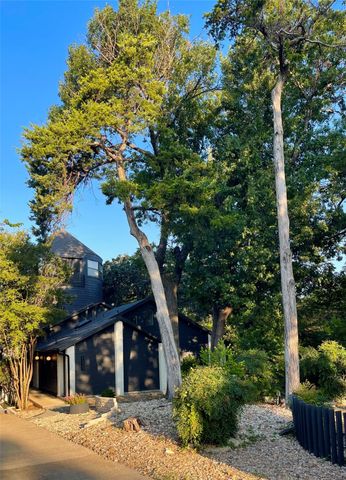 1223 N Tyler Street, Dallas, TX 75208