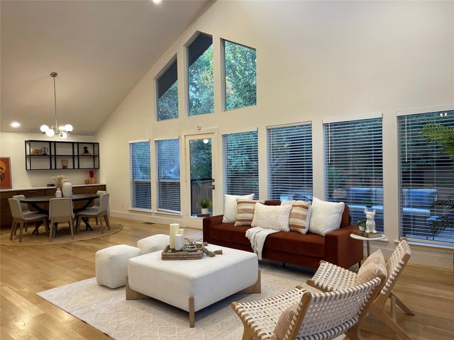 1223 N Tyler Street, Dallas, TX 75208