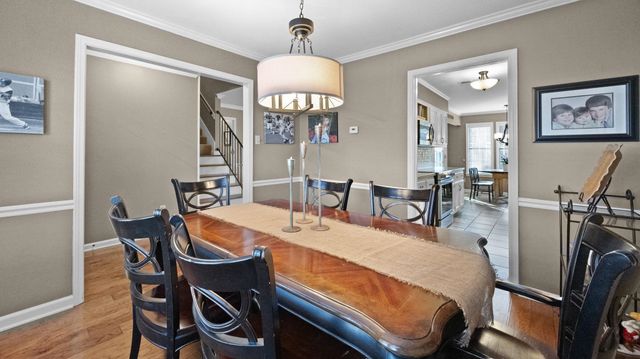 1883 EDWARDS MILL RD, Germantown, TN 38139