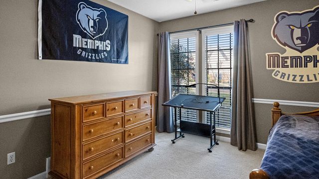 1883 EDWARDS MILL RD, Germantown, TN 38139