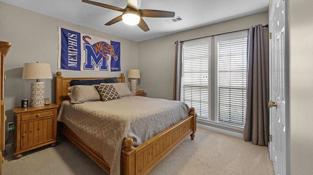 1883 EDWARDS MILL RD, Germantown, TN 38139